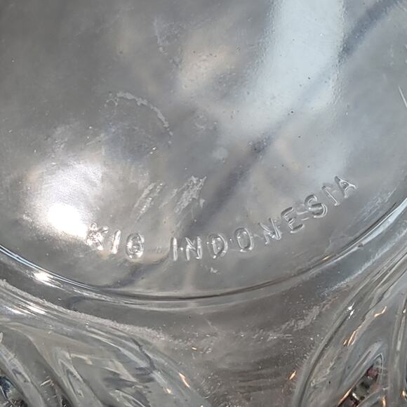 Vintage Pressed Heavy Frosted Glass Ashtray Indonesia Jewlery Catch All Dish - Picture 4 of 6